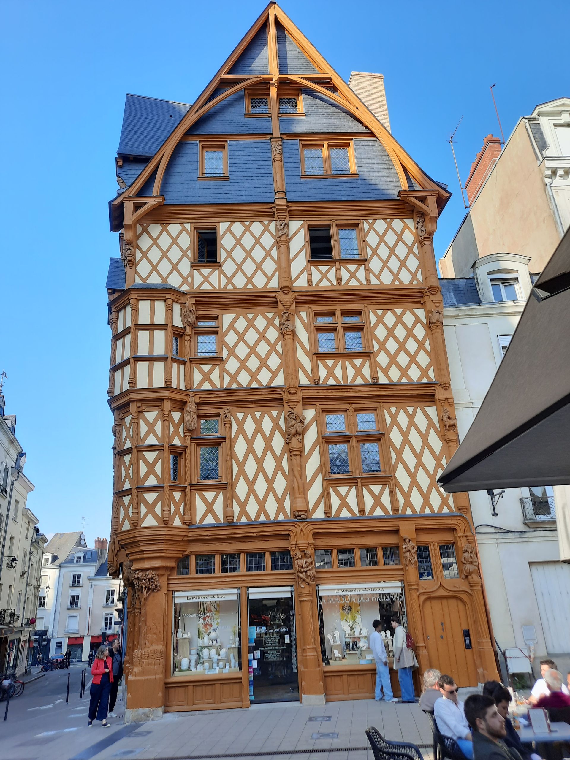 La Maison d’Adam